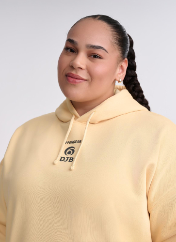 IPPONGEAR_DJB_Merch_Hoodie_Women_viva_yellow_emotion.jpg