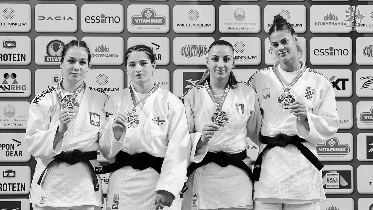 -70kg podium